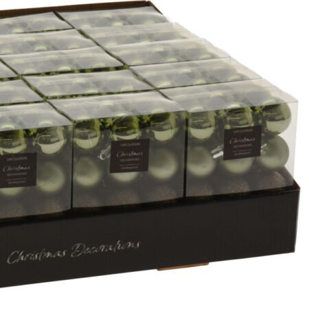 Χριστουγεννιάτικες μπάλες σετ που θα διακοσμήσουν το πιο εντυπωσιακό Χριστουγεννιάτικο δέντρο. Διάλεξε το χρώμα και το μέγεθος που ταιριάζει στο δικό σου στολισμό για ένα φανταστικό αποτέλεσμα. Χρώμα: Πράσινο Διάμετρος: 3 εκ. Υλικό : Άθραυστο Τεμάχια: 24